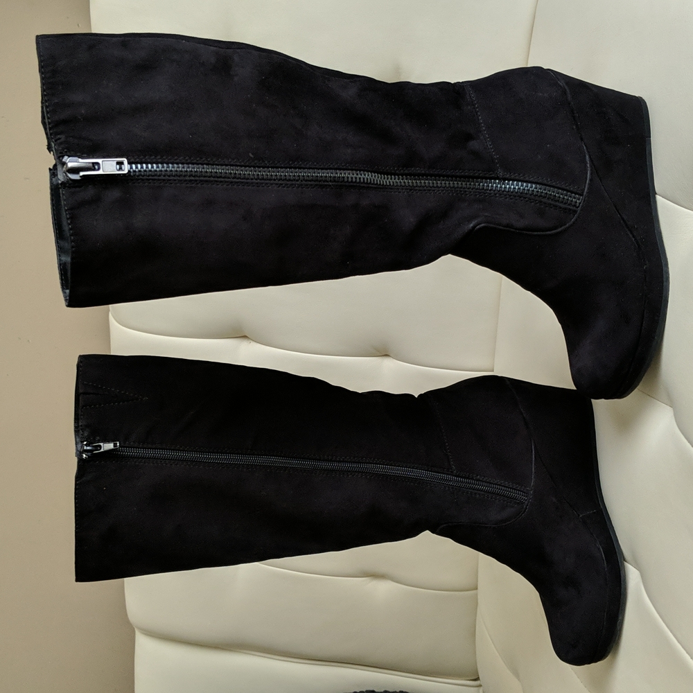 New Direction Lindsay Boot size 7.5. Wedges